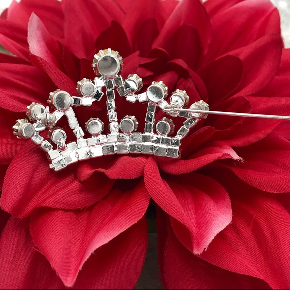 Rhinestone Crown Statement Bling Silver Pin Brooch - Picture 2 of 3
